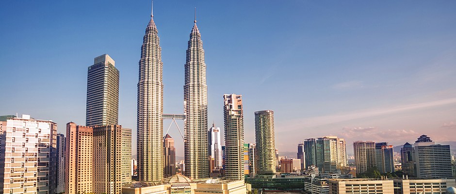Kuala Lumpur Skyline including Petronas twin towers